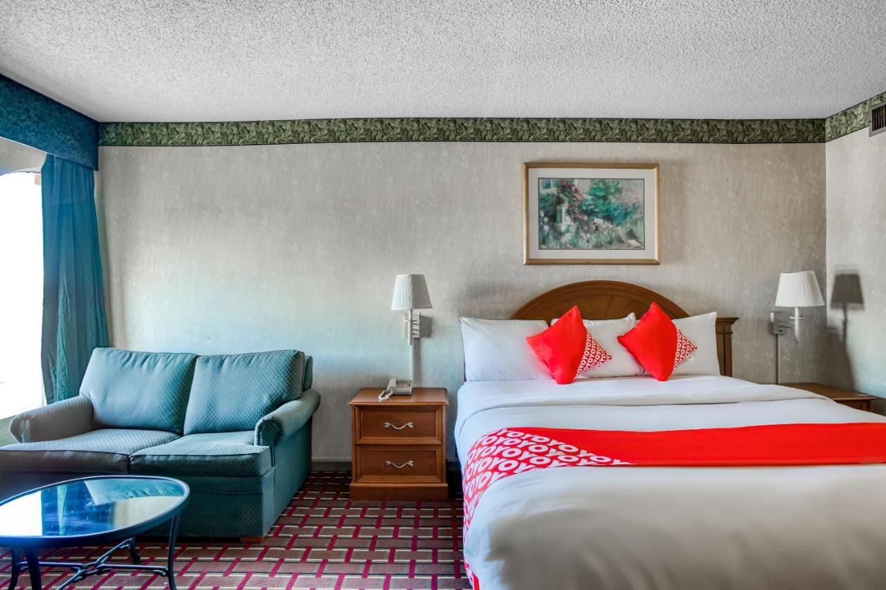 Oyo Hotel Tulsa I-44 Midtown ภายนอก รูปภาพ